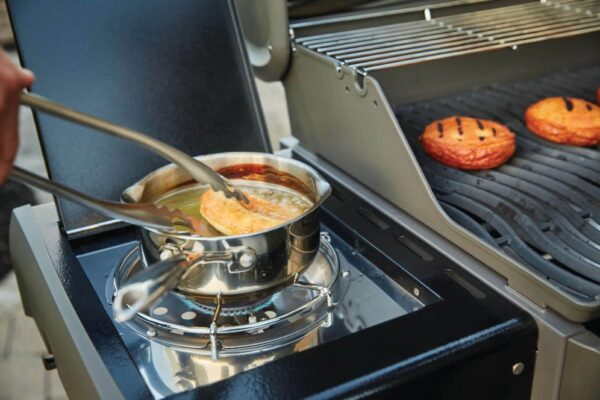 Napoleon Rogue klassikalise küljepliidiga gaasigrill - Pilt 3