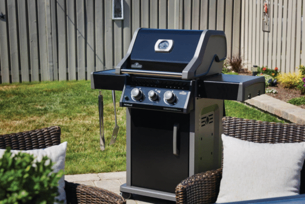 Napoleon Rogue steigipliidiga gaasigrill - Pilt 9
