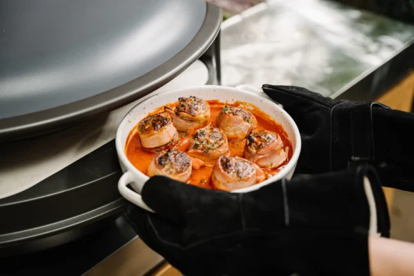 Everdure KILN 2 pizzaahi
