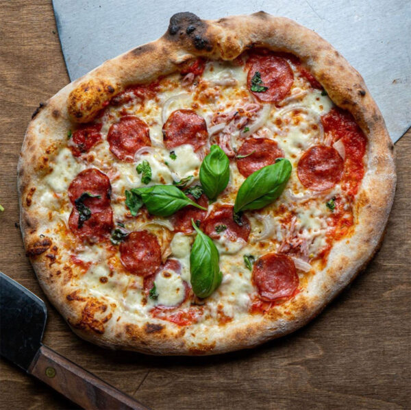 Kamado Joe pizza küpsetamise süsteem DoJoe Classic
